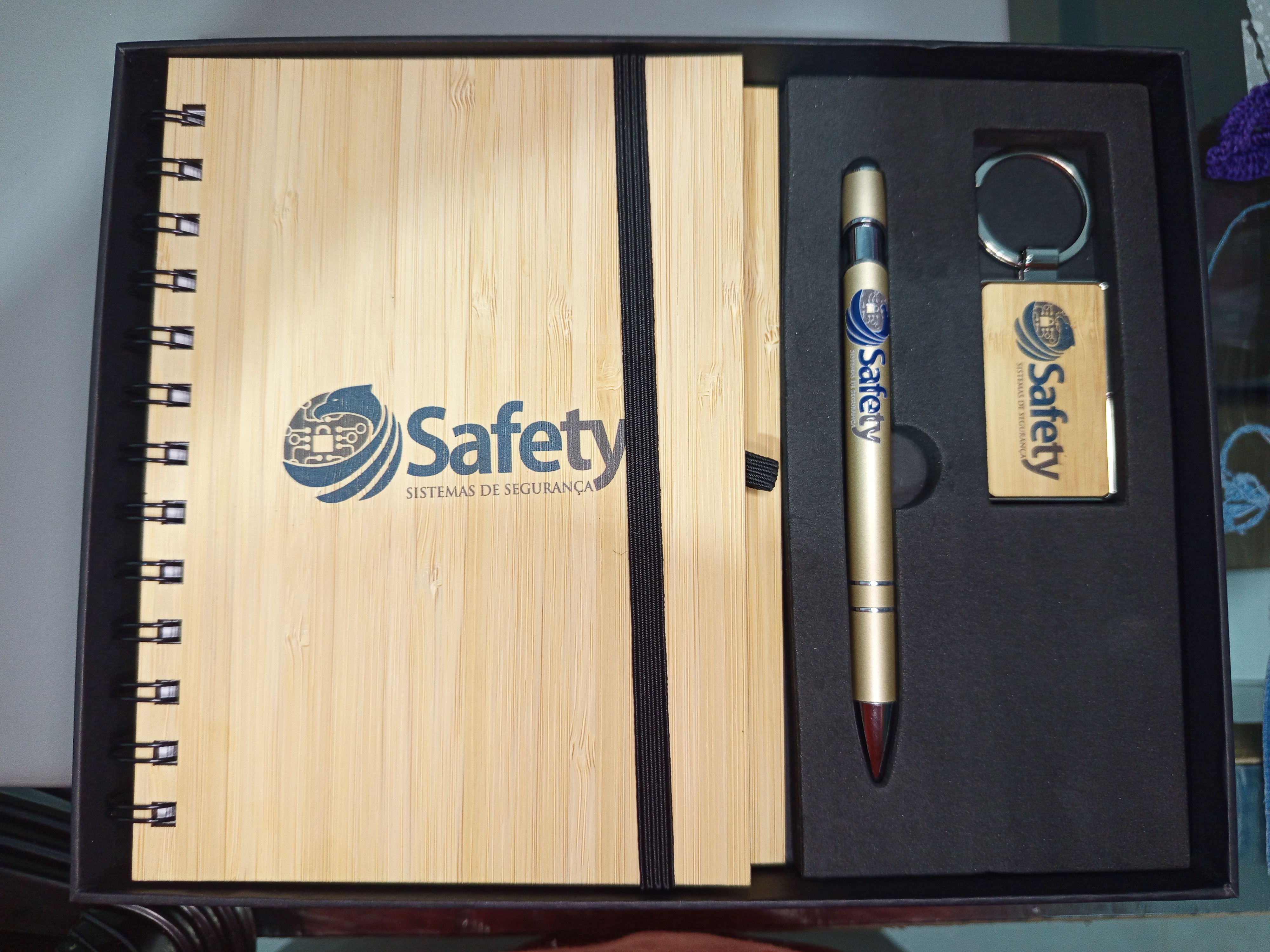 Kit corporativo